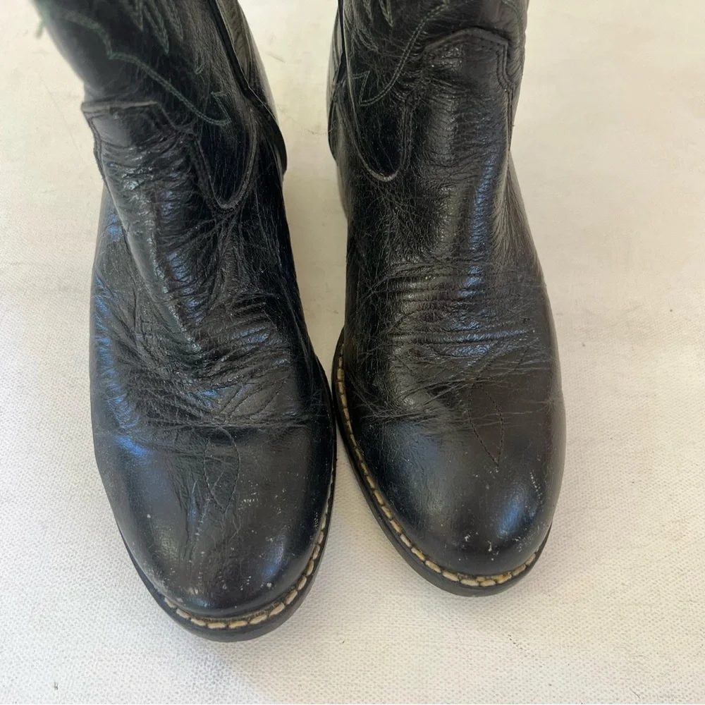 Old West black leather embroidered western boot